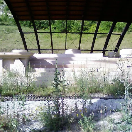 Apartamento Spacious With Mountain View In