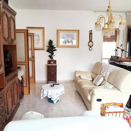Apartamento Spacious With Mountain View In