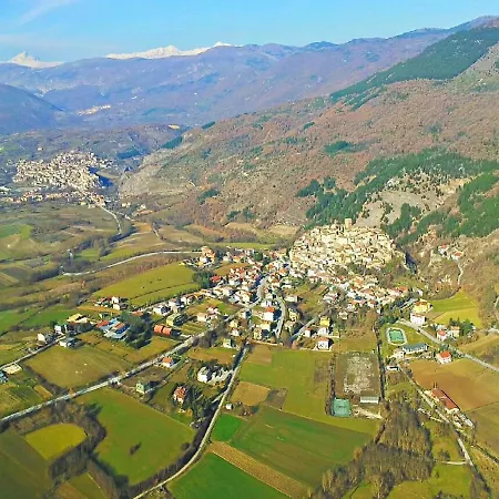 Apartamento Spacious With Mountain View In Castel di Ieri